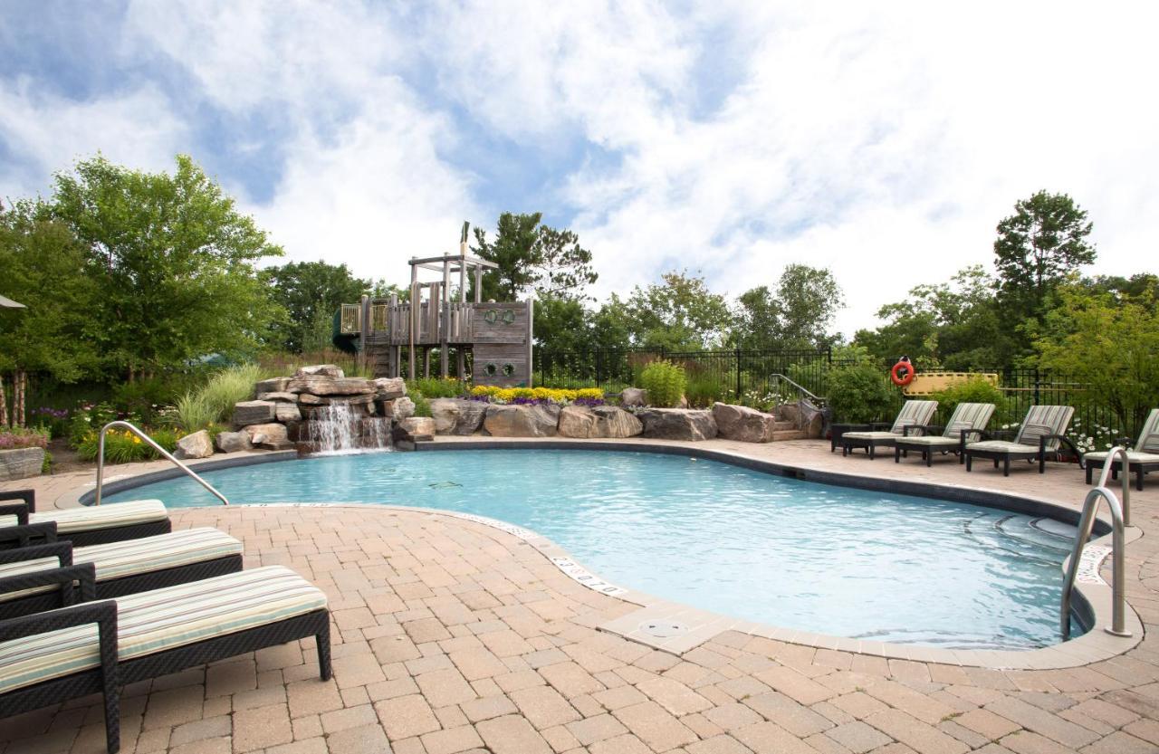 Muskoka Bay Resort Gravenhurst Buitenkant foto